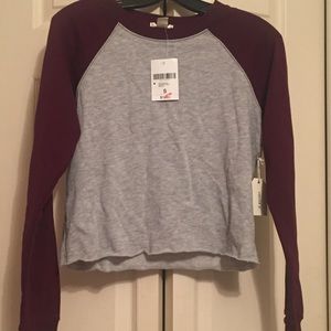 NWT forever 21 crop top burgundy and grey Sz s